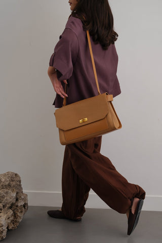 CAIRO SHOULDER BAG